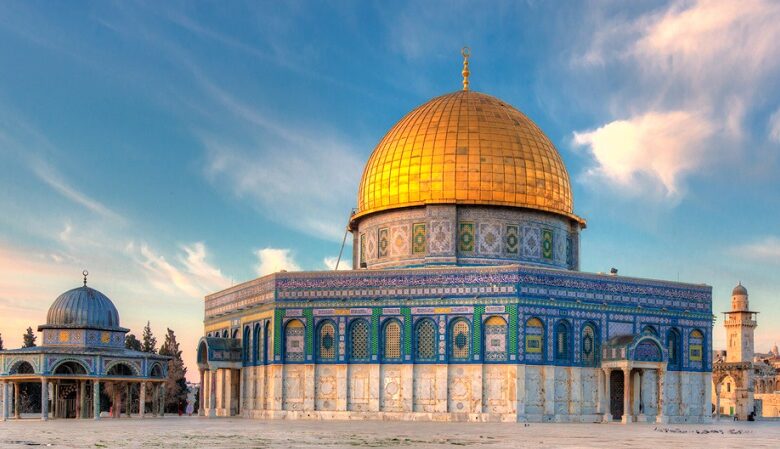 আল-আকসা মসজিদের নিচে গোপনে খনন করছে ইসরায়েল